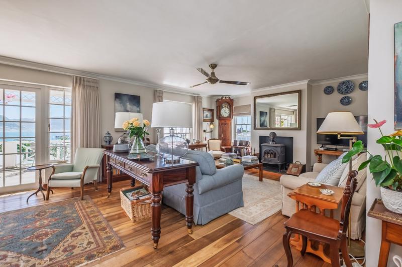 To Let 2 Bedroom Property for Rent in Simons Town Western Cape